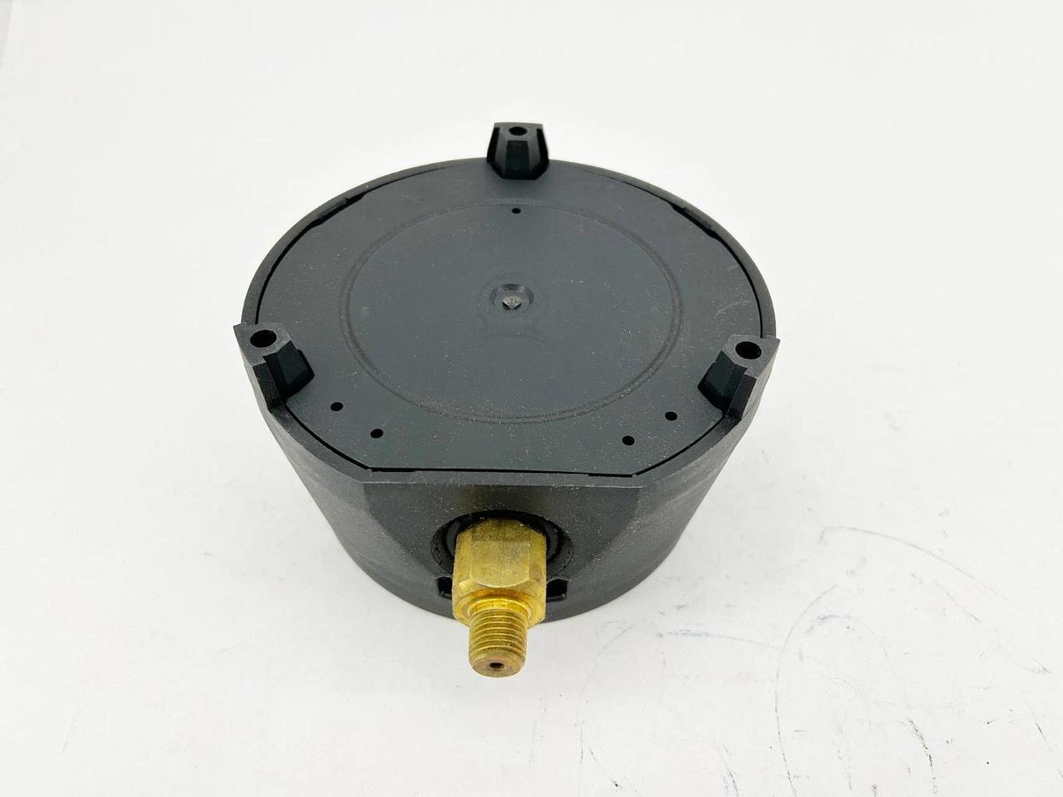 New Wika Type 213.34 4.5" Pressure Gauge 300psi 1/4" NPT LM 9834872