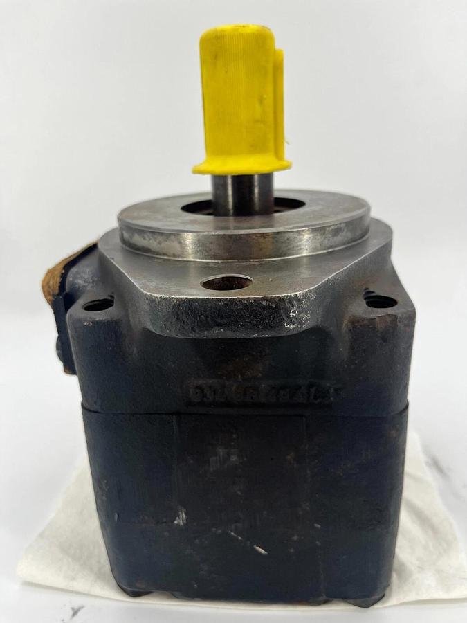 New Denison T7DS B31 1R02 A100 Vane Pump 024-77063-0