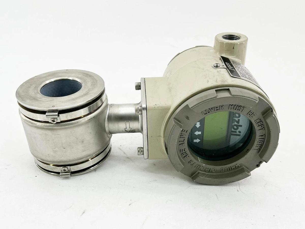 Used Azbil Yanatake MTG18A-040P21LSDAAJT2-XX-X Electromagnetic Flow Meter 1600PSI