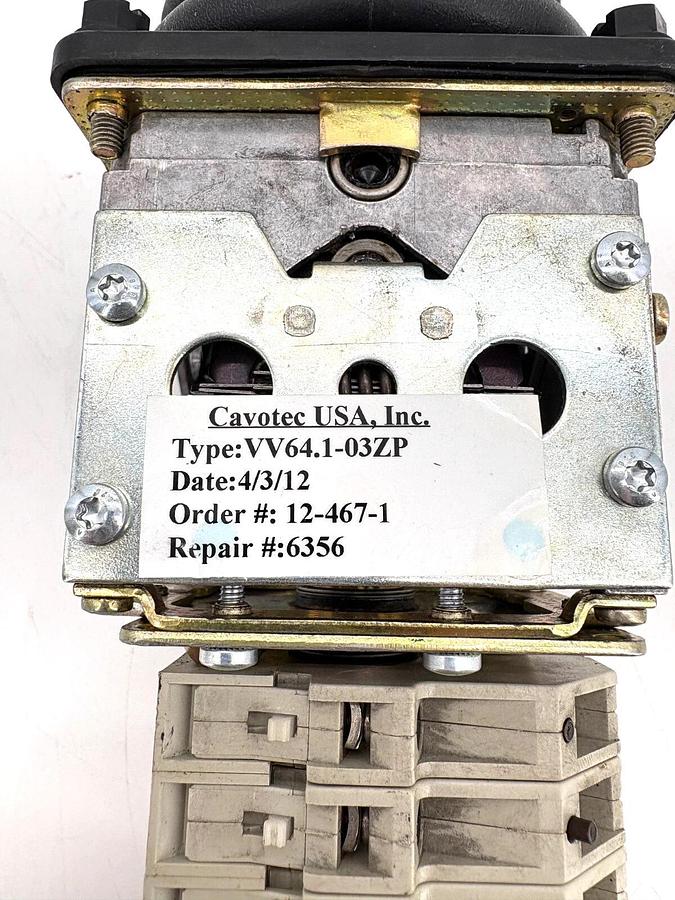 Used Gessmann VV64.1-03ZP Single Axis Controller Joystick Spring Returns to Center