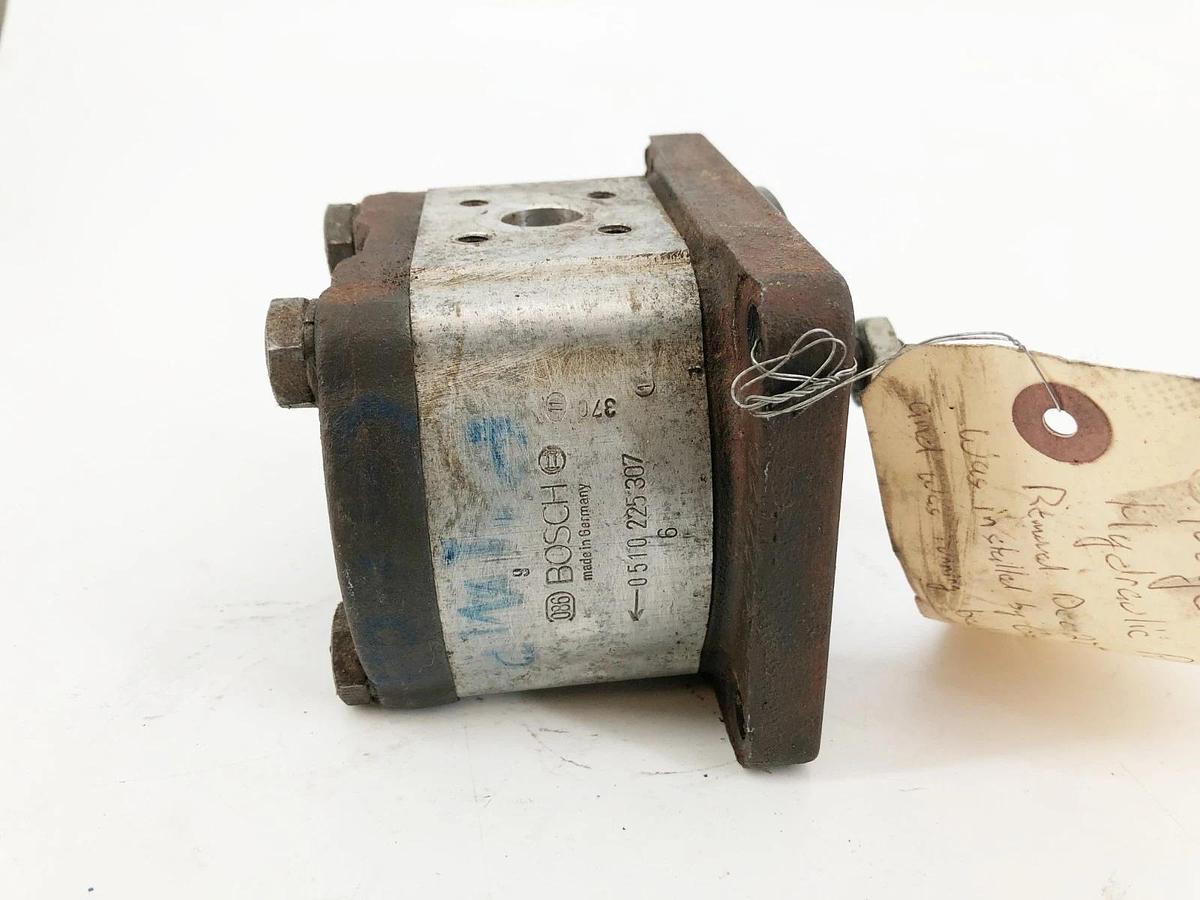 Used Bosch Rexroth 0510225307 Hydraulic Pump (For Parts Only)