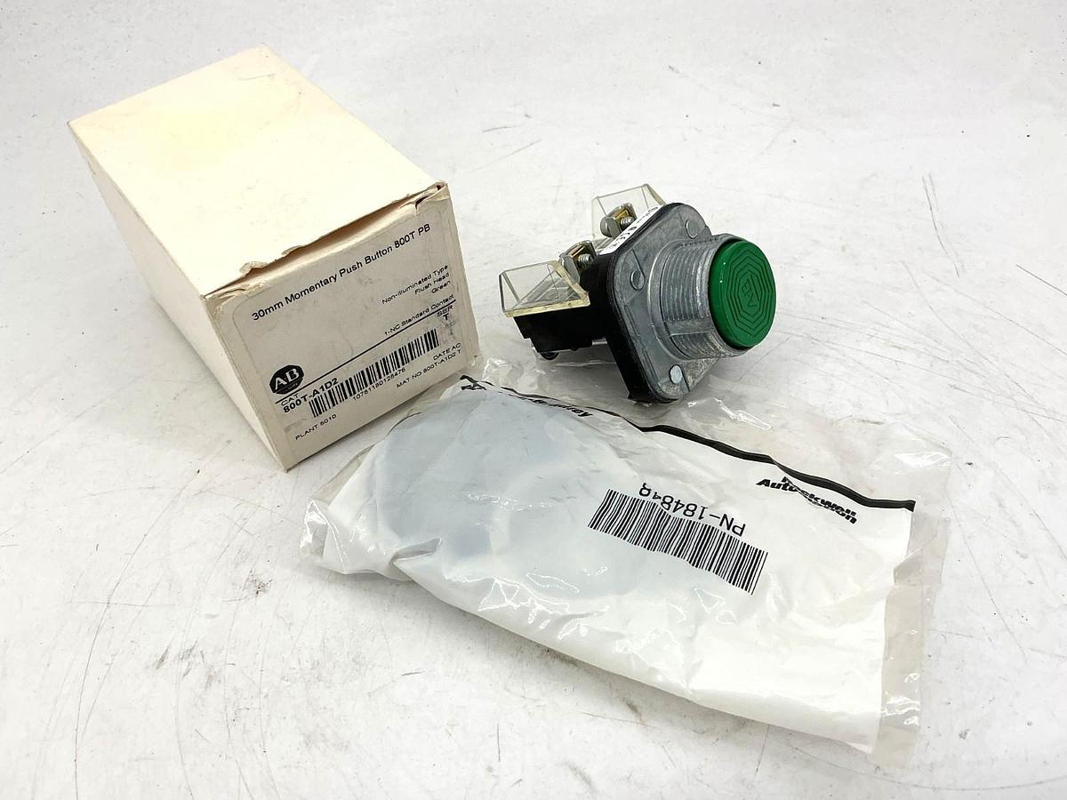 New Allen Bradley 800T-A1D2 Ser T Momentary Push Button 30mm Flush Head Green