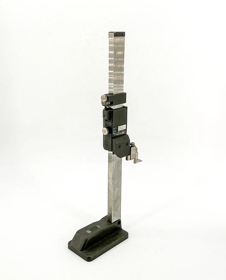 Used Mitutoyo Co. HDS-12” Digital Height Gauge Calibrator 12" 570-213