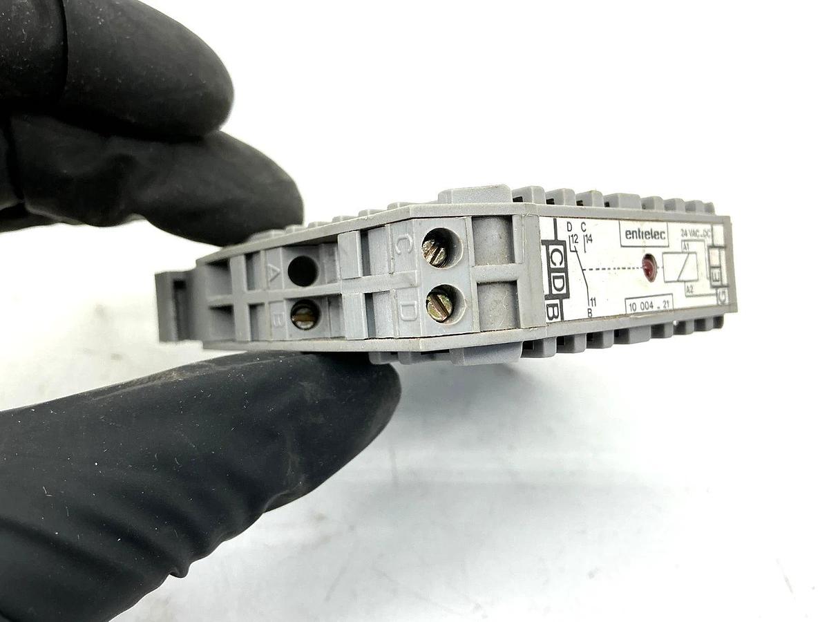 New ABB Entrelec 10-004-21 Relay Module Red LED 10A 25VAC/VDC 10004-21 - No Box
