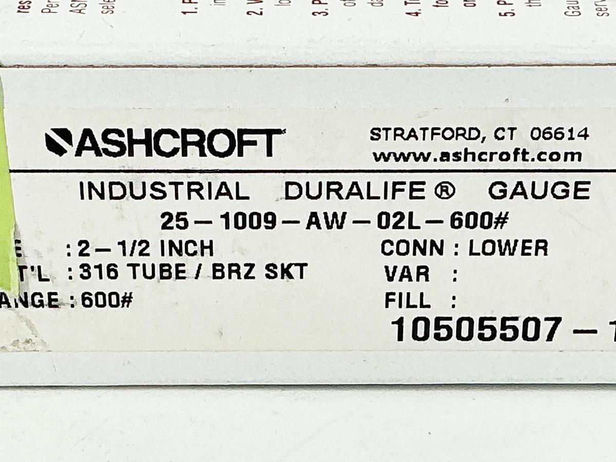New Ashcroft 25-1009-AW-02L-600# Pressure Gauge 0-600PSI 2.5" Face 1/4" NPT