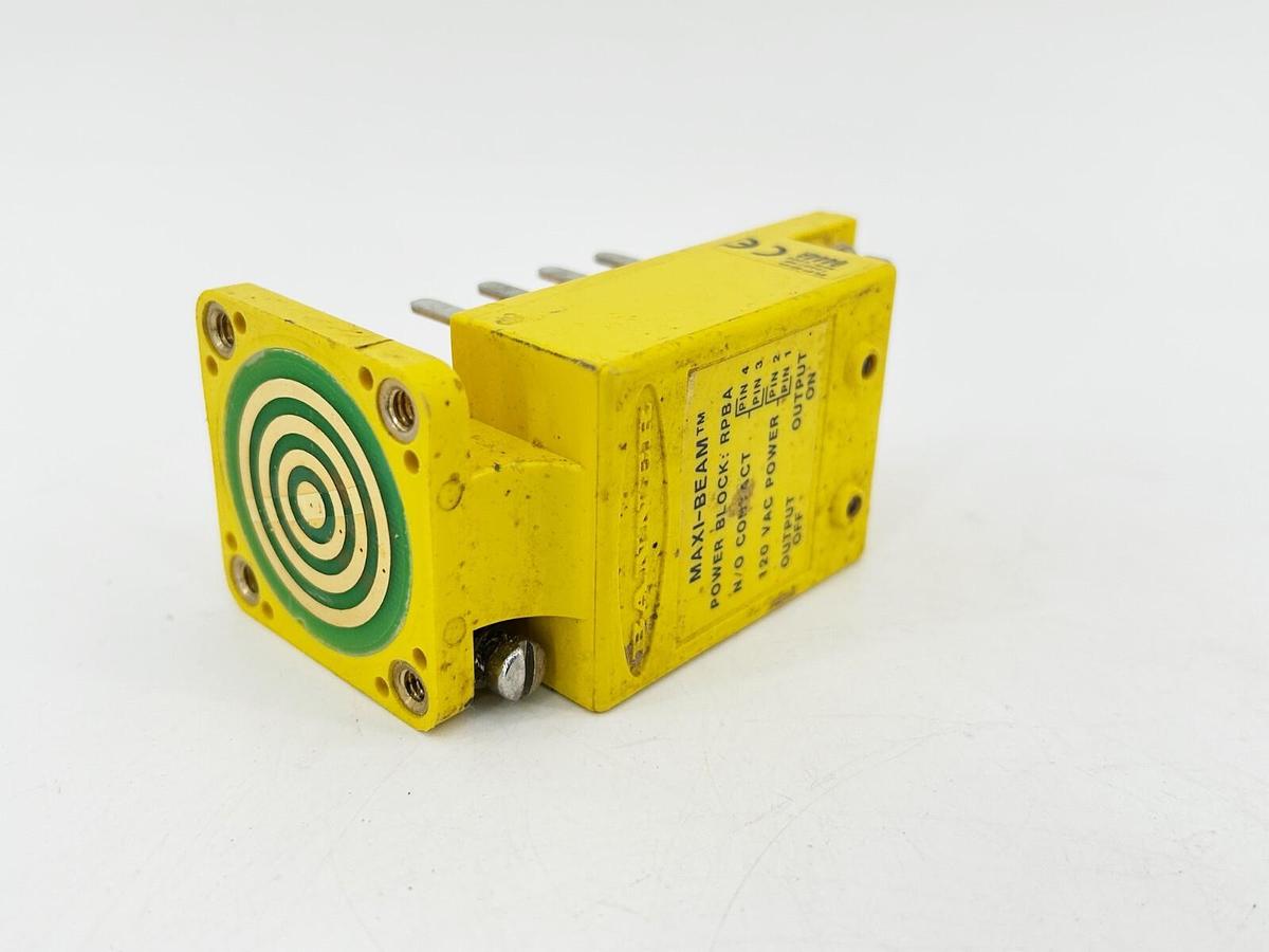 Used Banner Engineering RPBA Maxi-Beam Power Block 105-130VAC Solid State 25545
