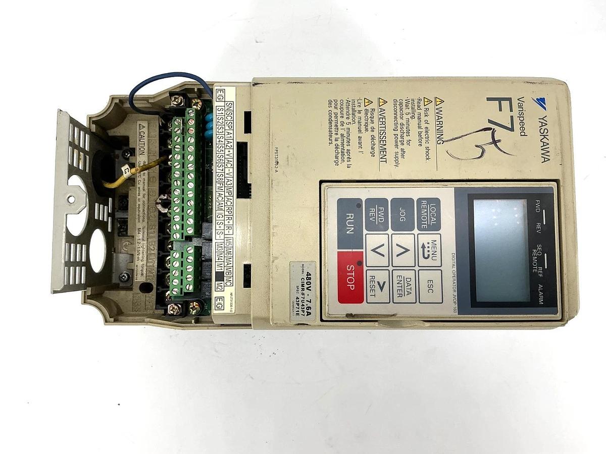 Used Yaskawa CIMR-F7U43P7 Varispeed AC Inverter Drive 3PH 7.6A 380-480VAC 50/60HZ