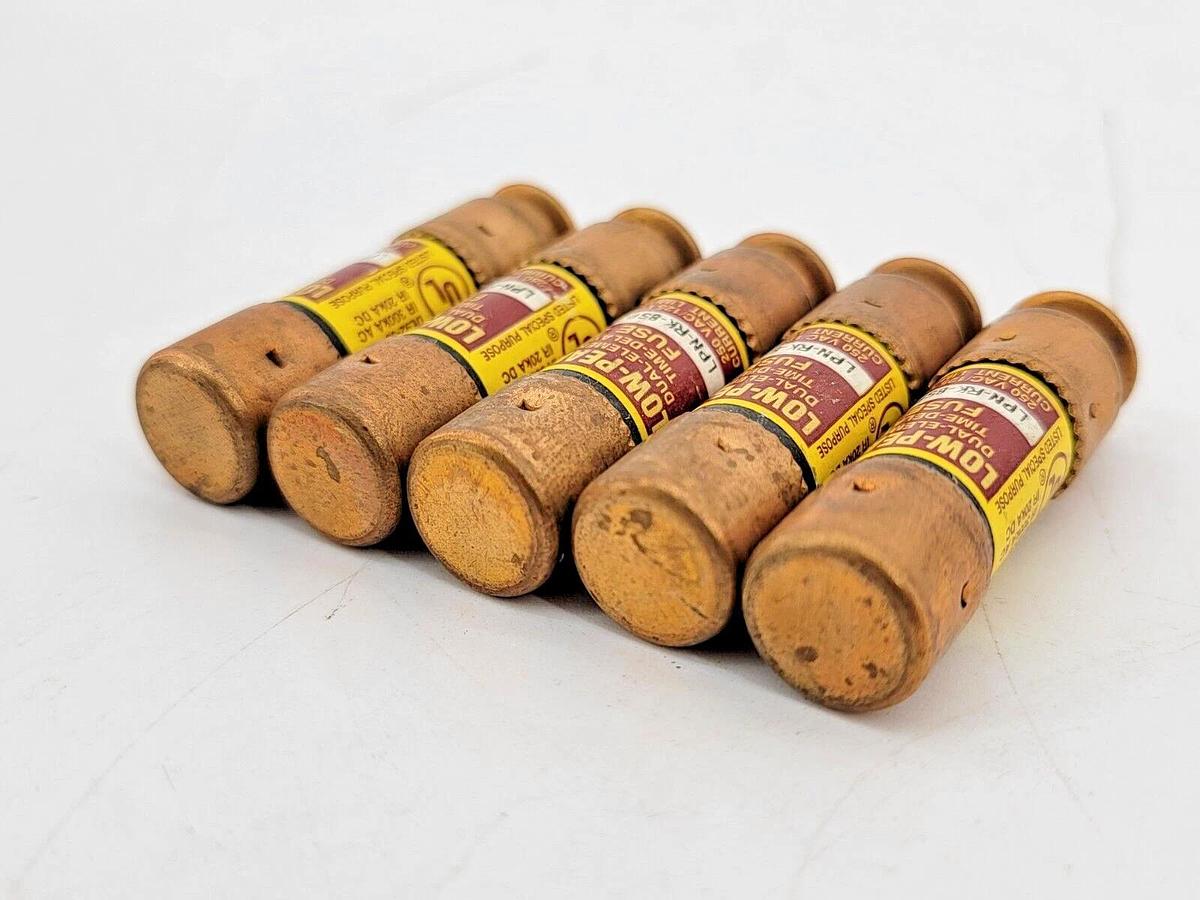 Lot of 5 New Bussmann LPN-RK-8SP Low Peak Fuses 8A