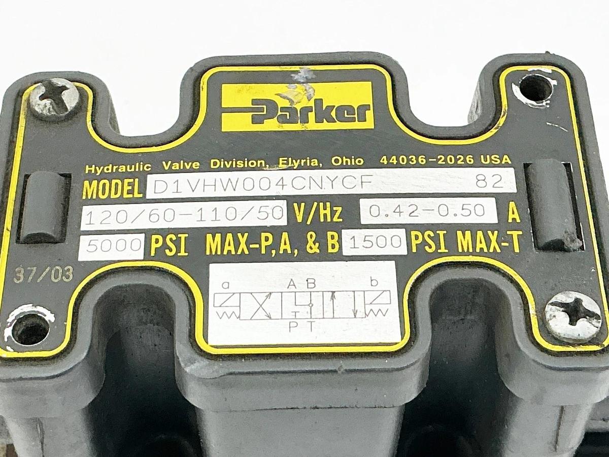 Used Parker D1VHW004CNYCF Solenoid Valve 110/120V 50/60Hz 1500PSI - Missing Coil