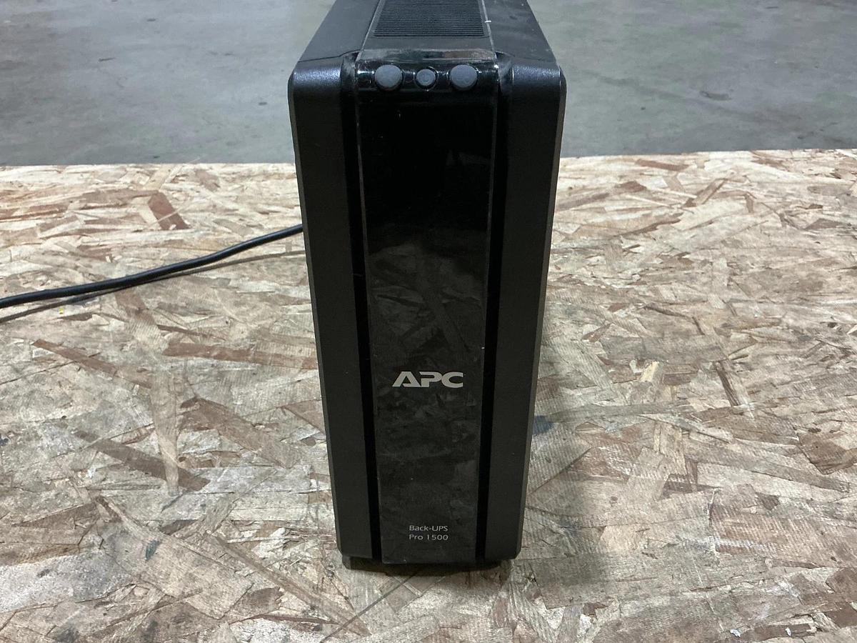 Used APC BR1500G Uninterruptible Power Supply 12A 120V 50/60HZ MISSING BATTERY