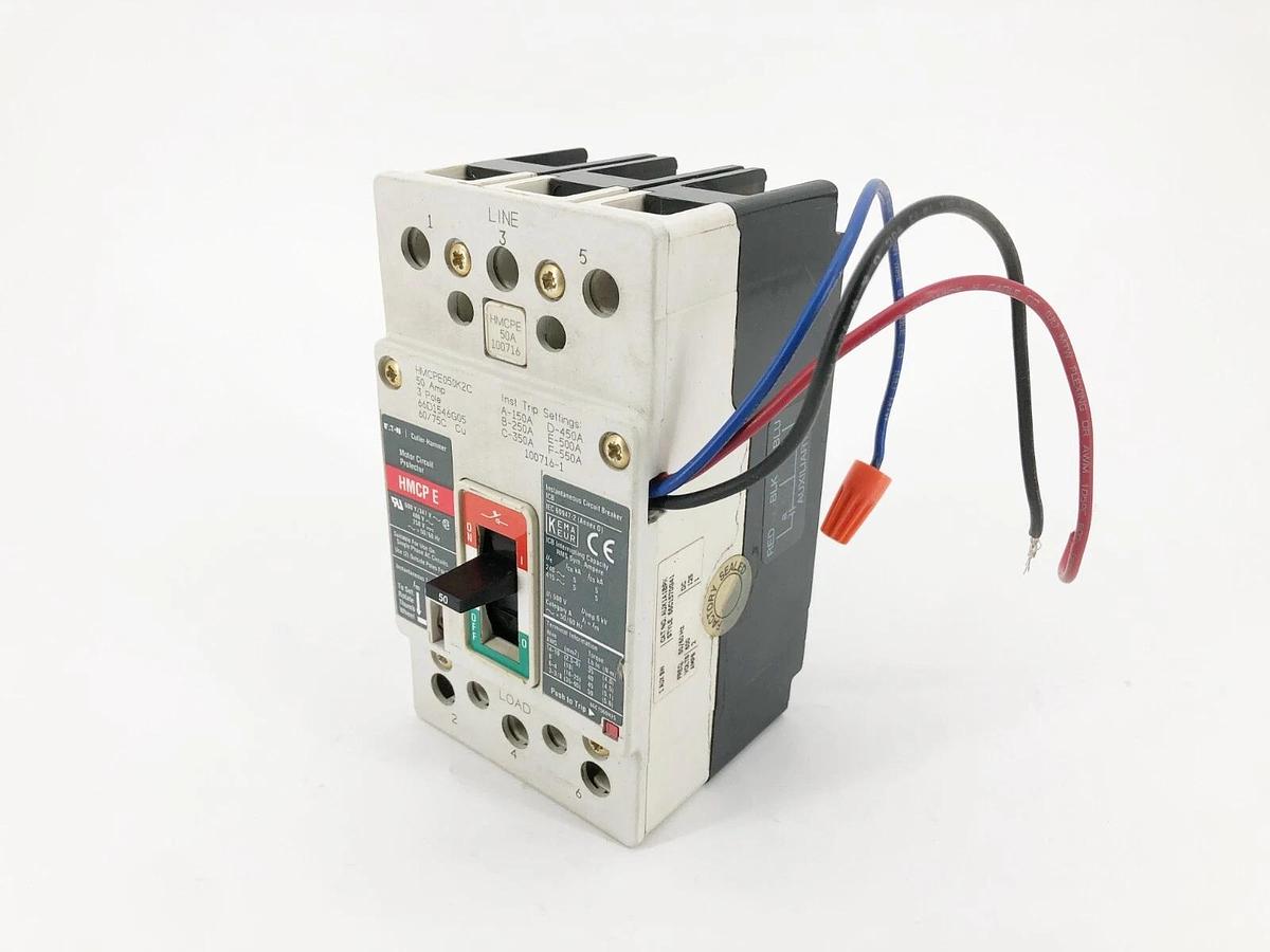 New Eaton Cutler Hammer HMCPE050K2C Motor Breaker AUX1A1BPK 3P 50A 600V - No Box