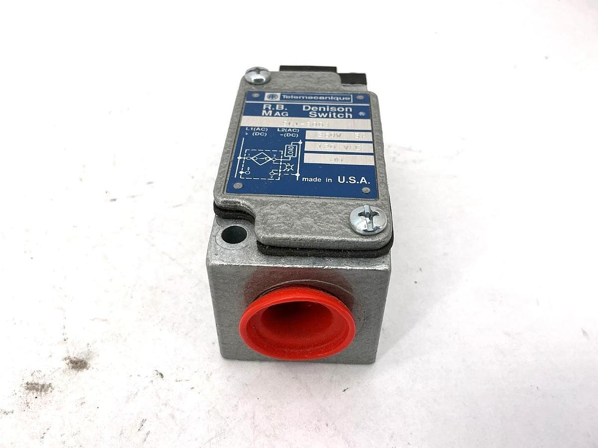 New Telemecanique SG1-8004 Magnet Switch 3A 120VAC 360W