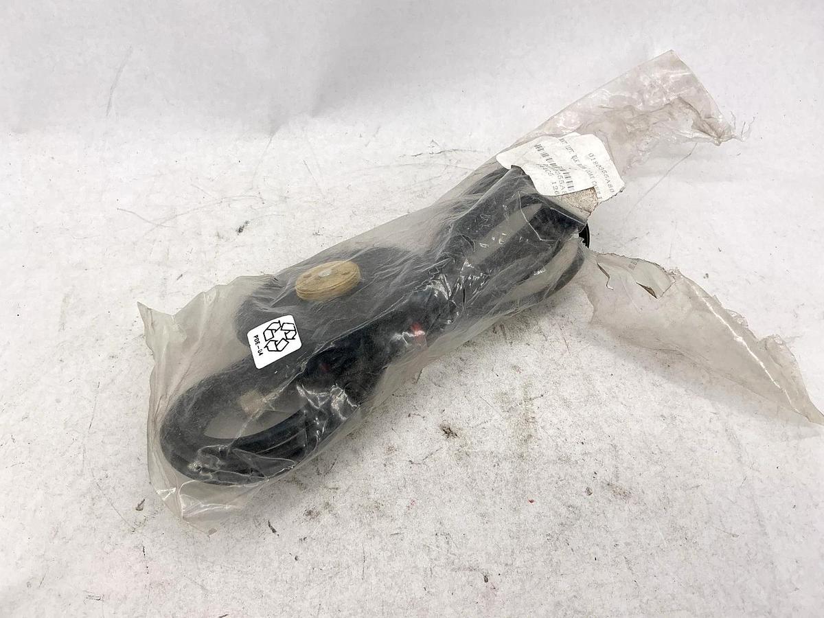 New Motorola Solutions 0180355A80 Magnetic Antenna Mount - No Box