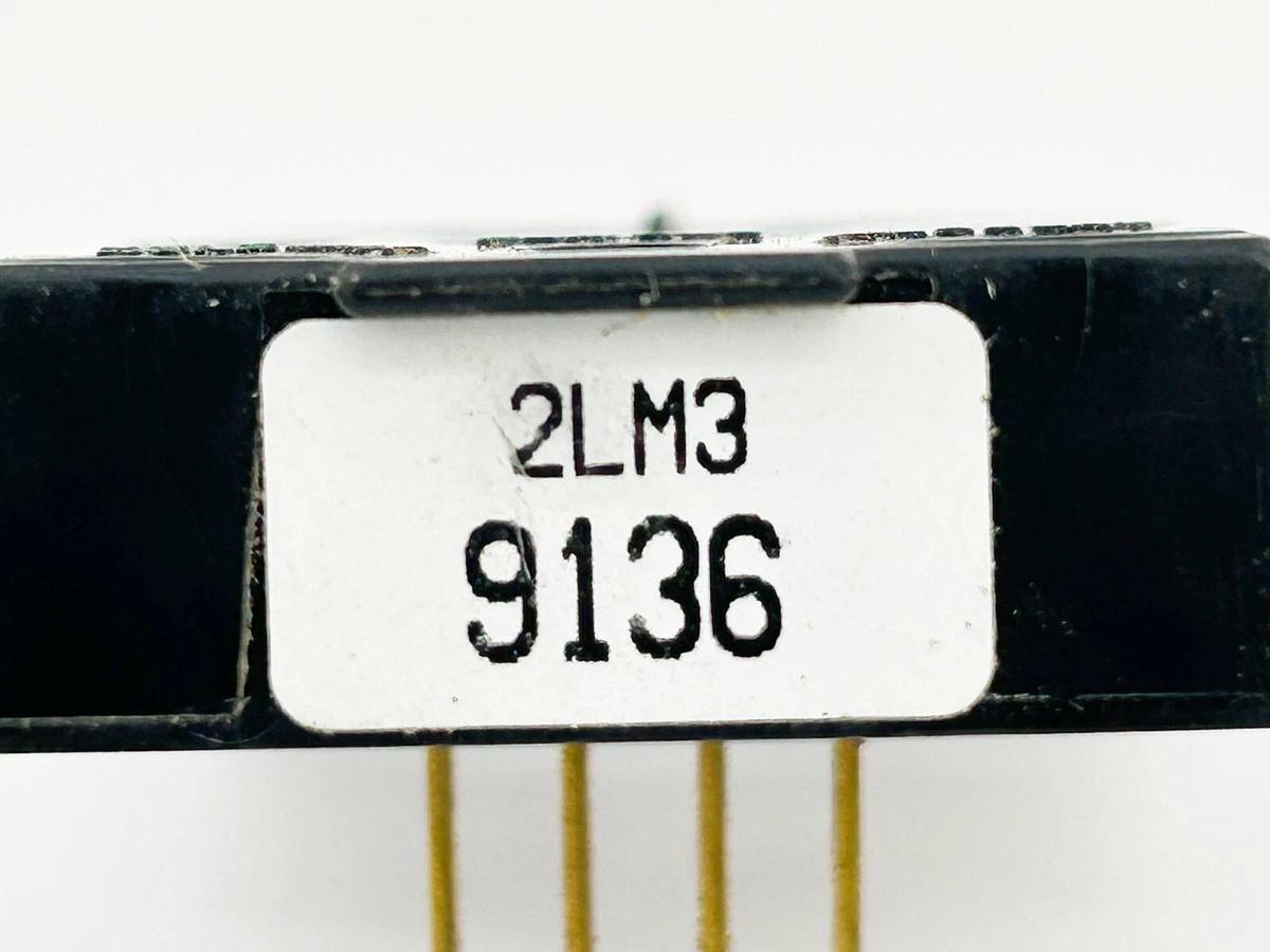 New Banner Engineering 2LM3 Multi-Beam 2 Wire AC Logic Module 16536 W/O Box