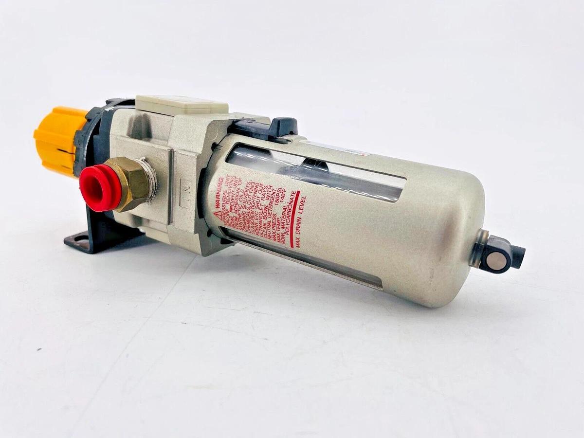 Used SMC US18698 Filter Regulator 0-60PSI