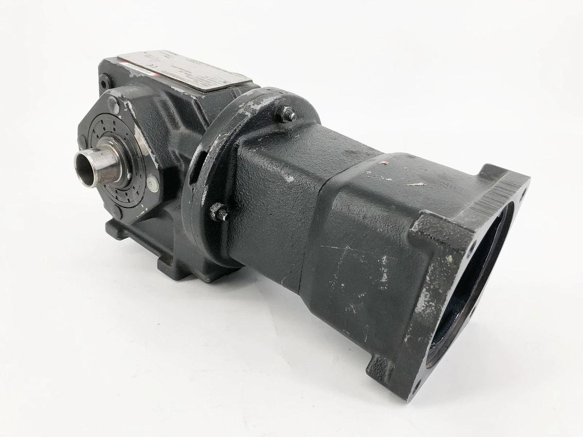 New SEW Eurodrive SH37 AQH100/4 Gear Motor 4500rpm 19.89:1 - No Box