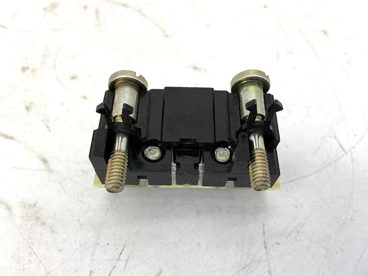 Lot of 2 New Allen Bradley 800T-XD5 Ser D Mini Contact Block 1-NO 600VAC