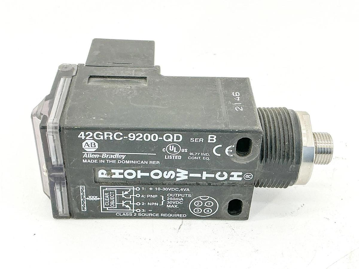 New Allen Bradley 42GRC-9200-QD Photoswitch Sensor 10-30VDC 4VA Ser.B -No Box