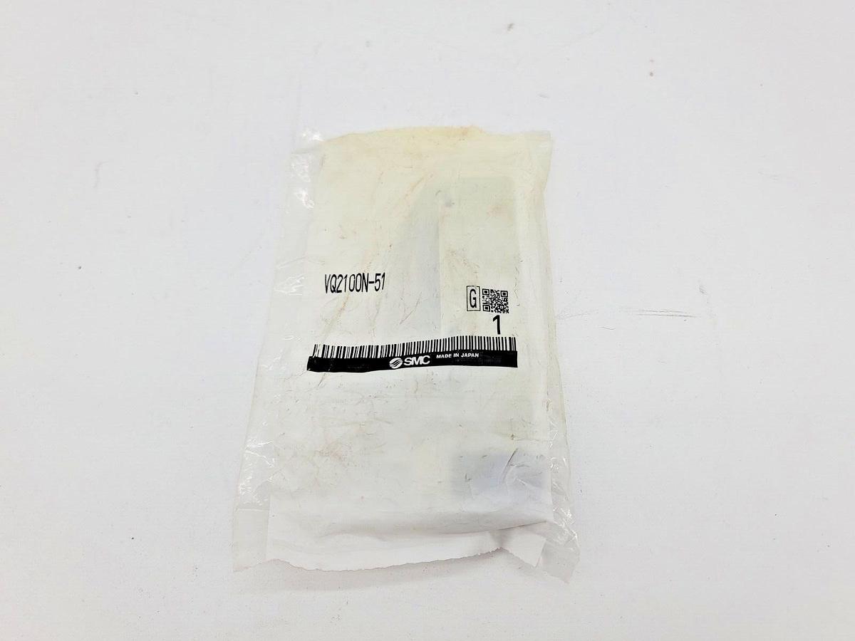 New SMC VQ2100N-51 Solenoid Valve 5-Port Plug-In 0.1~0.7MPa