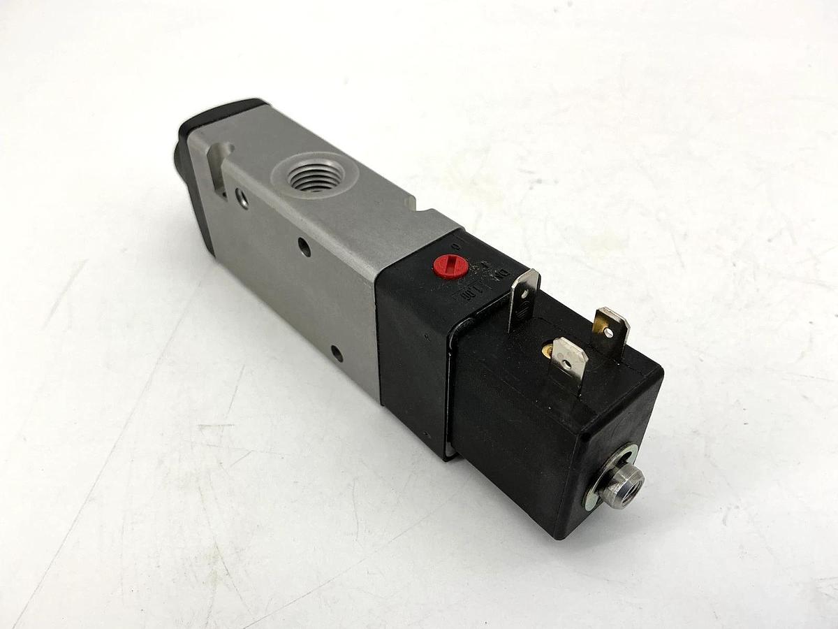 New Norgren V61R417A-A213JB Solenoid Valve 3/2NC 14-122°F 145PSI Coil-24V No Box