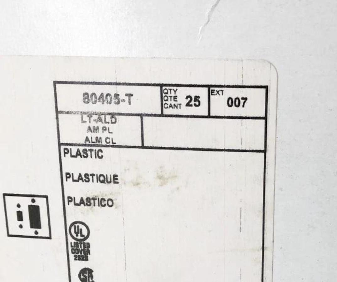 Box of 25 New Leviton 80405-T Combo Wallplates 2-Gang 1-Toggle 1-Decora/GFCI