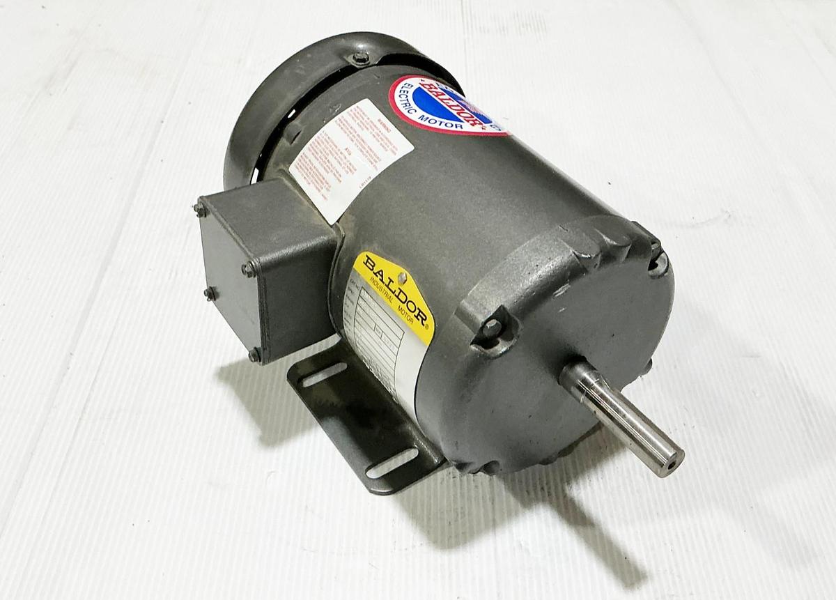 New Baldor M3534-5 Electric Motor .33HP 575V 1725RPM 3PH .64A 34A61-901 - No Box