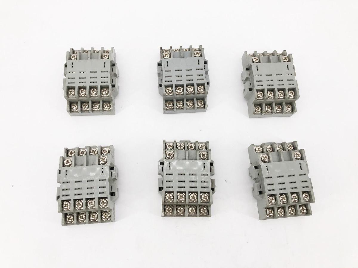 Used Lot of 6 Idec SH4B-05 Relay Base Sockets 10A 300V
