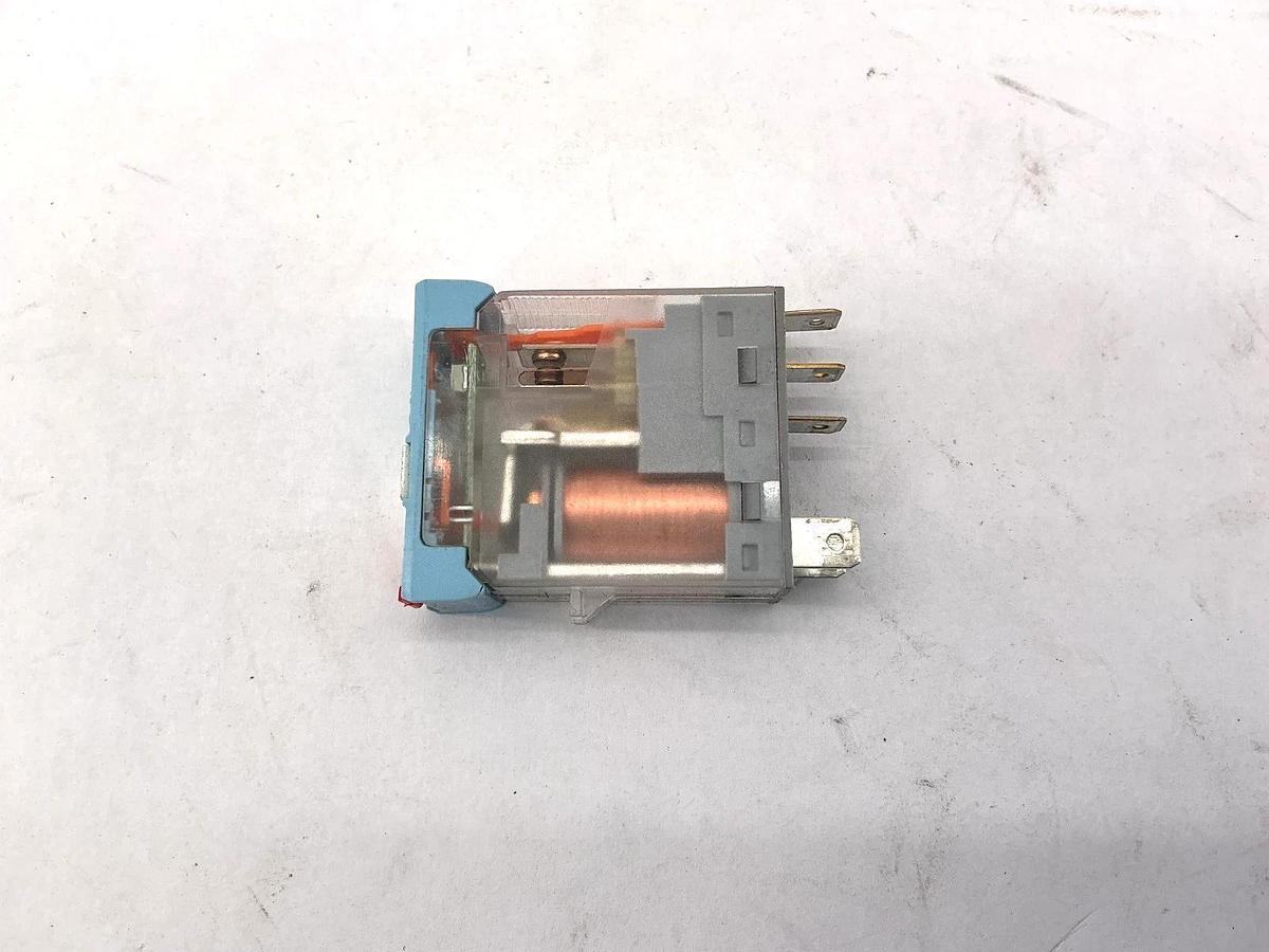 Lot of 3 New Comat Releco C10-A10XAC120V Relay 10A 120V Plug-In