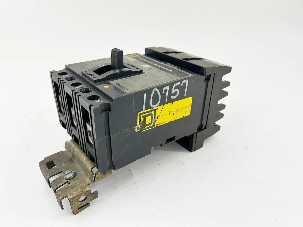 Used Square D FA32090 Circuit Breaker 90A 250V 3Pole