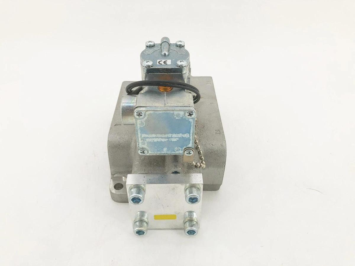 New Parker L7059910253 Solenoid Air Control Valve 1-1/4" 120V 140psig K065903553