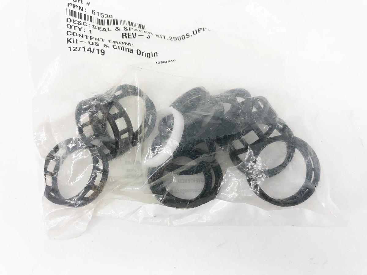 New 61530 Seal & Spacer Kit 2900S Upper Rev J