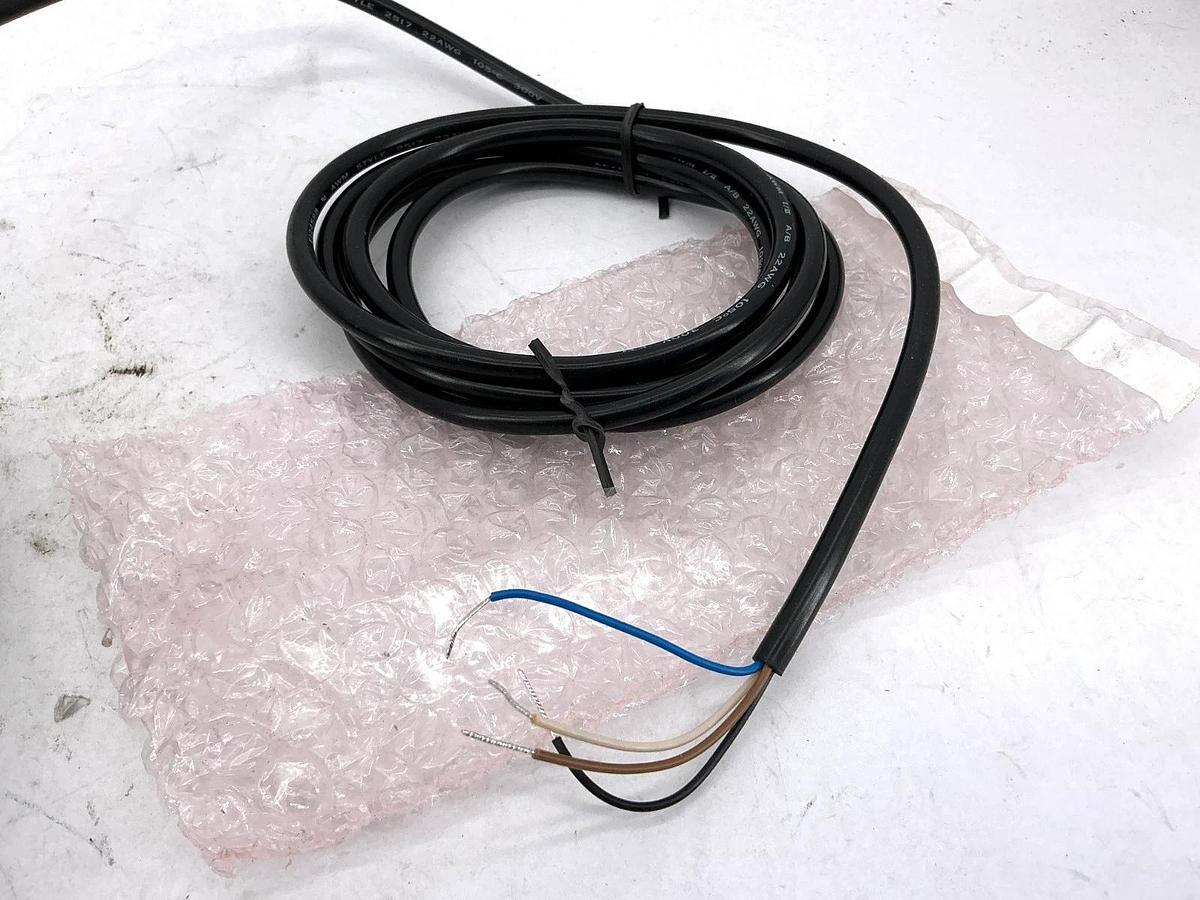 New Banner Engineering TL50BLZY Beacon Tower Light 4-Wire 88172 - Missing Parts