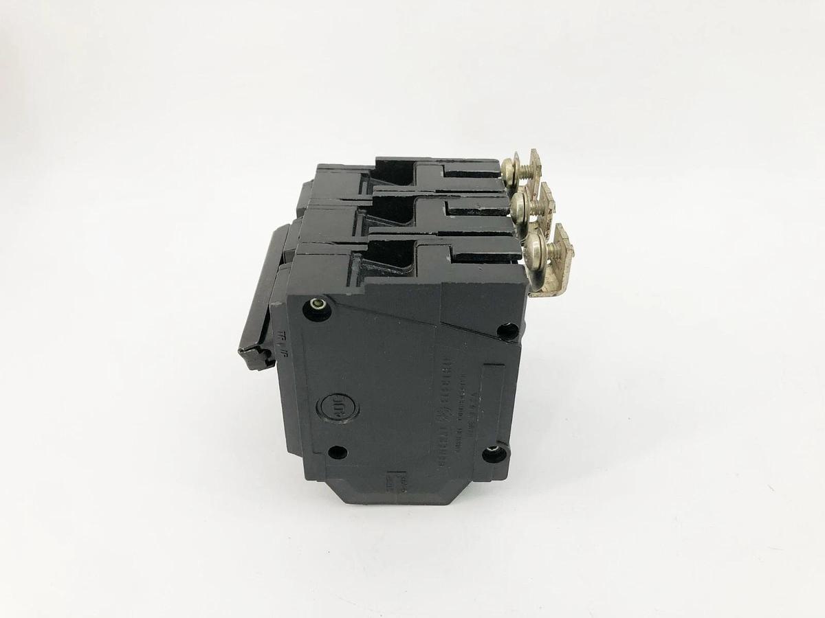 New GE General Electric HACR330 Circuit Breaker 3 Pole 30A