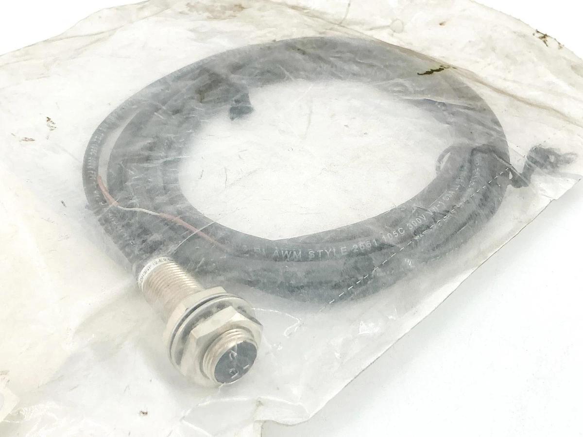 New Allen Bradley 872C-DH3NP12-E2 Inductive Proximity Sensor 30V Sens 3mm Ser.D