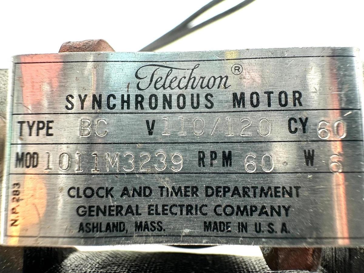 Used Telechron 1011M3239 Synchronous Motor Type BC 120V 60CY 60RPM