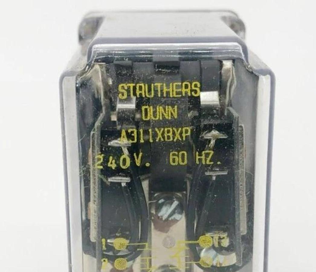 New Struthers-Dunn A311XBXP Power Relay 240V 60Hz