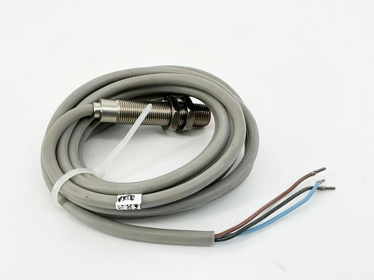 New IPF IB120150 Proximity Sensor 10-35VDC 120mA