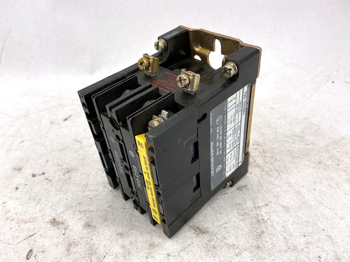 Used Allen Bradley 700-R000A1 Ser B Electrically Held Relay 110/120V 50/60HZ