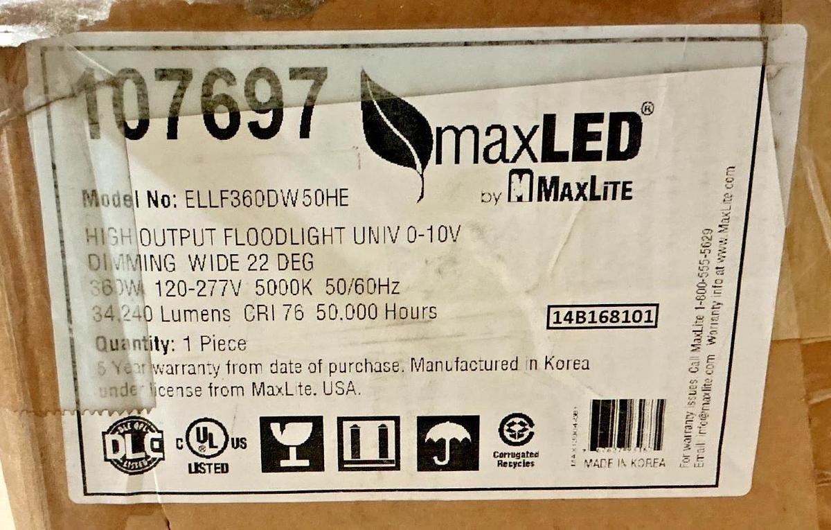 New MaxLite MaxLED ELLF360DW50HE High Output Floodlight Dim Wide 22DEG 360W 277V