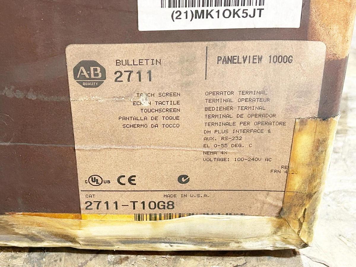 New Allen Bradley 2711-T10G8 Operator Interface 10" Display 640X480 Pixels 240V