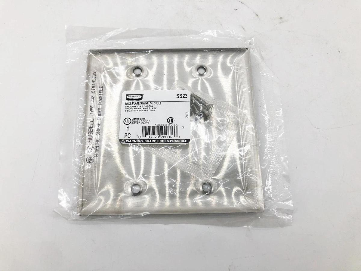 Lot of 4 New Hubbell SS23 Blank Plates Stainless Steel 2-Gang Type 302/304