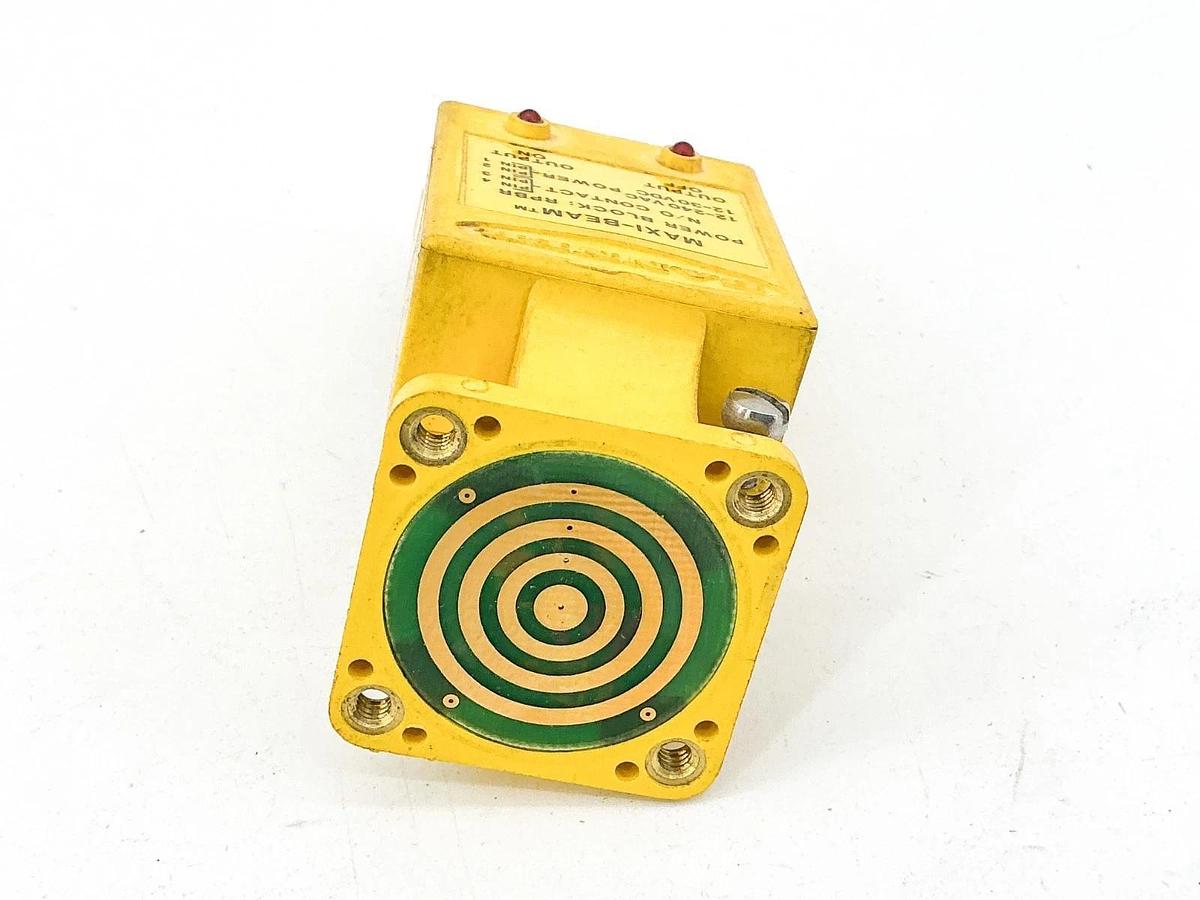 New Banner RPBR Maxi-Beam Power Block 4P 240VAC 12/30VDC 26132 - No Box
