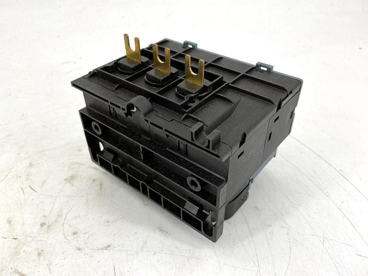 New Siemens 48ATA3S00 Solid State Overload Relay 3Ph .25-1A 50/60HZ 3UB8113-4AB2