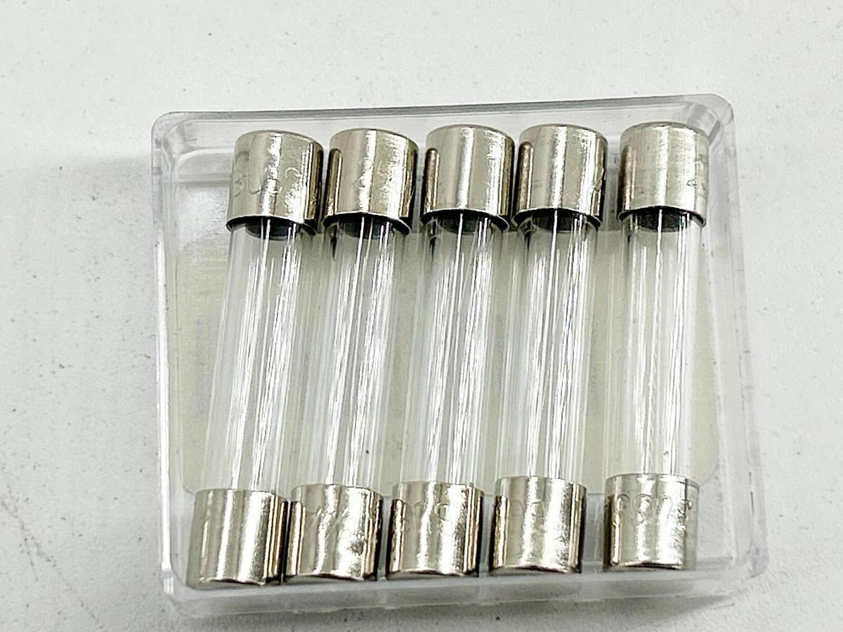 New Lot of 15 Bussmann AGC-3/4-R Glass Fuse 0.75A 250V