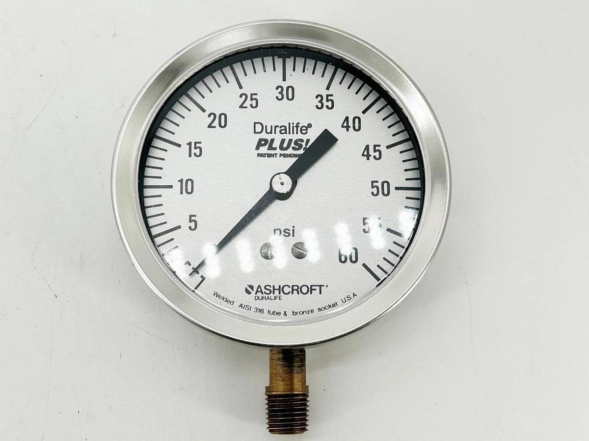 New Ashcroft 35-1009-AW-02L-60#-LL Presure Gauge 3-1/2 Dial 60PSI 316 Tube
