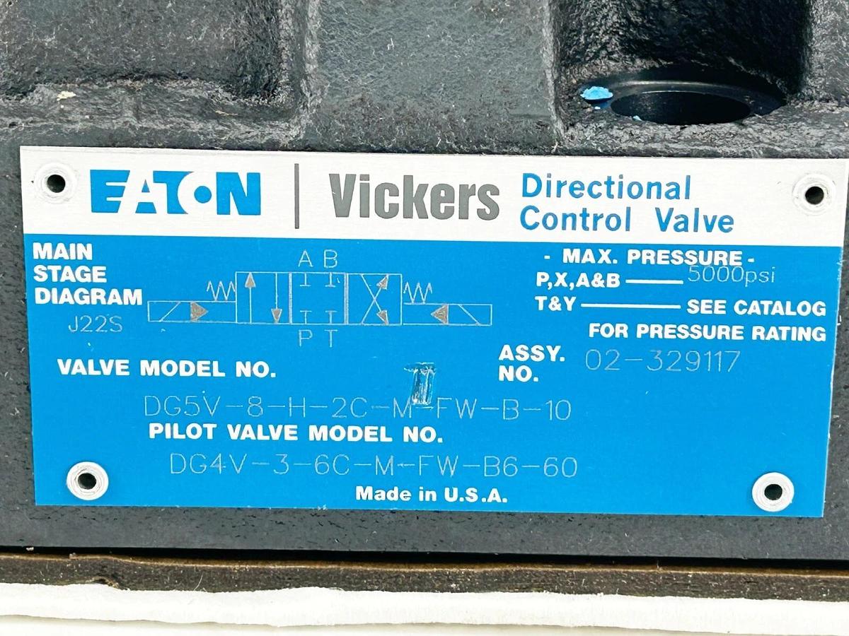 New Eaton DG5V-8-H-2C-M-FW-B-10 Directional Control Valve 120V 02-329117