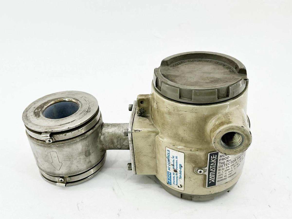 Used Azbil Yanatake MTG18A-040P21LSDAAAA2-XX-X Electromagnetic Flow Meter 2000PSI