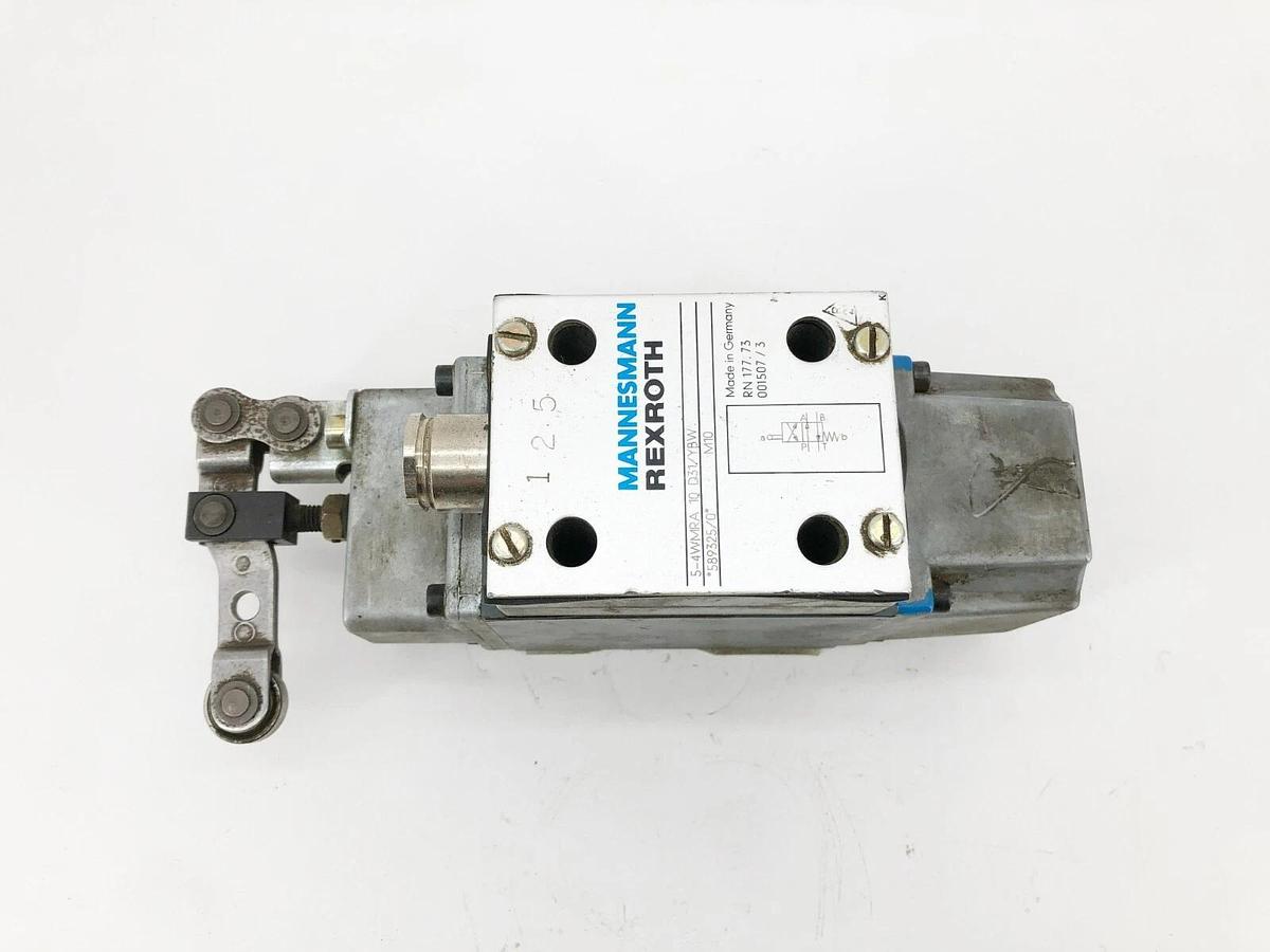 New Rexroth 5-4WMRA-10-D31/YBW Directional Spool Valve 589325/0