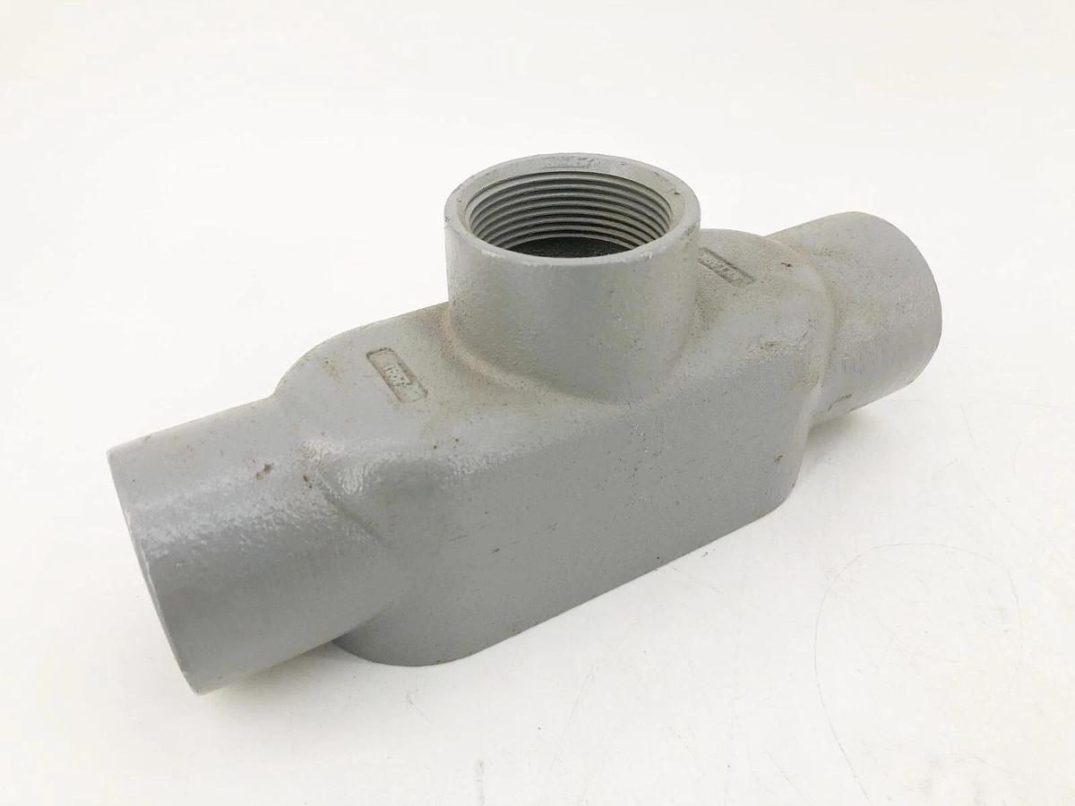 New Killark TB57 Conduit Outlet Body Iron 1-1/2" Trade Size - No Box