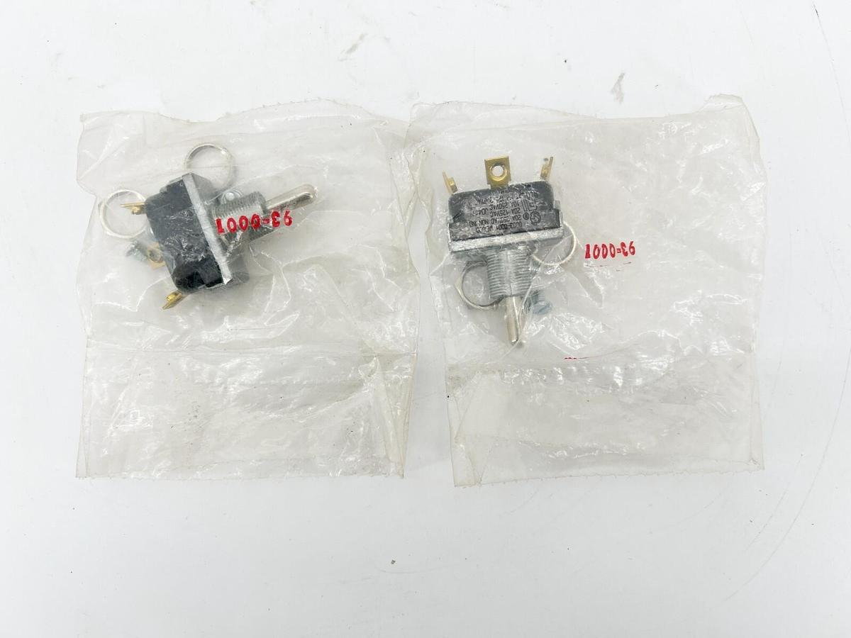 New Lot of 2 Rexnord 93-0001 Toggle Switch 20A 250V SPDT On/OFF/On